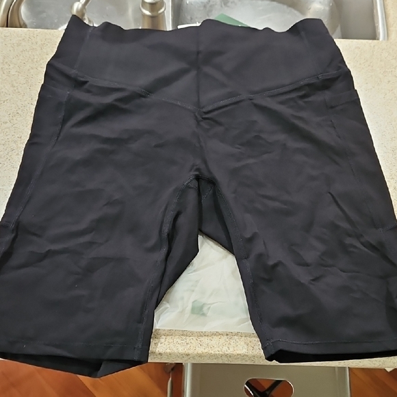 HALARA Pants - HALARA UltraSculpt Women's Black Bike Shorts